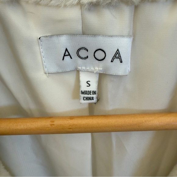 ACOA faux fur plaid jacket in size: small - Picture 5 of 6